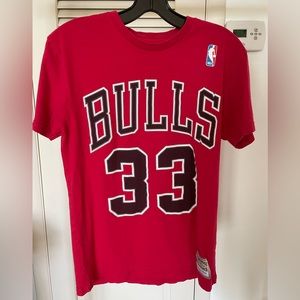 Mitchell & Ness NBA Chicago Bulls Scottie Pippen tee, men’s size Small